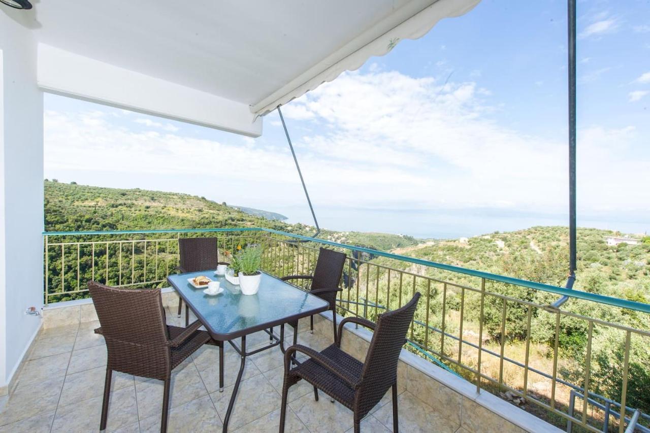Breathtaking Sea View, Close To The Beach Каламата Экстерьер фото